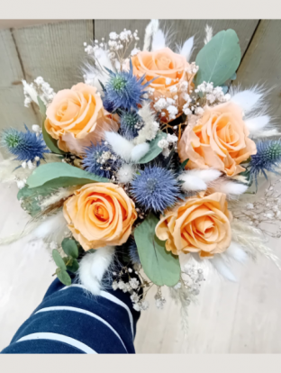 Mariage en fleurs séchées et stabilisées